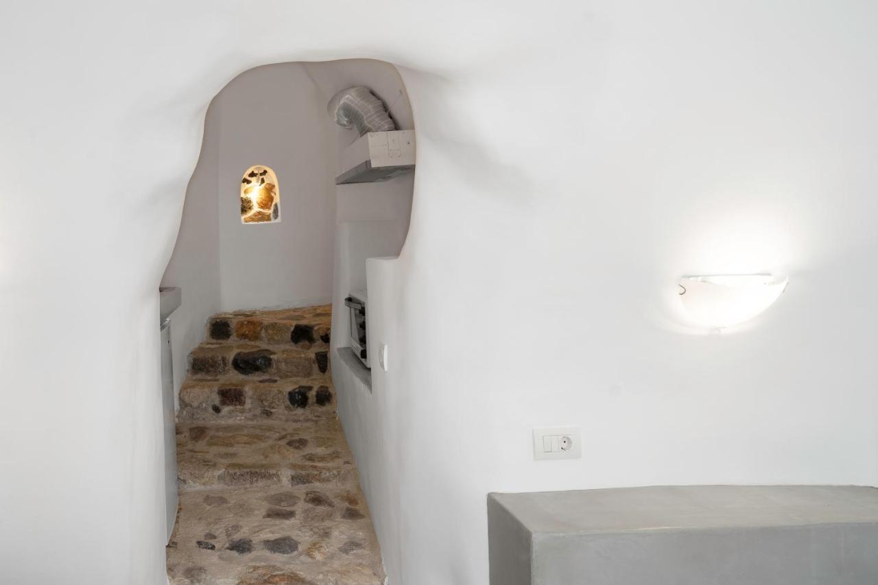 Апартаменты Deltami Santorini Пиргос Экстерьер фото