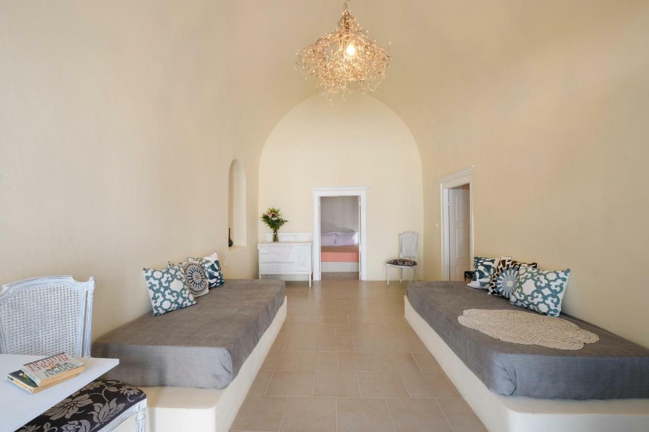Апартаменты Deltami Santorini Пиргос Экстерьер фото