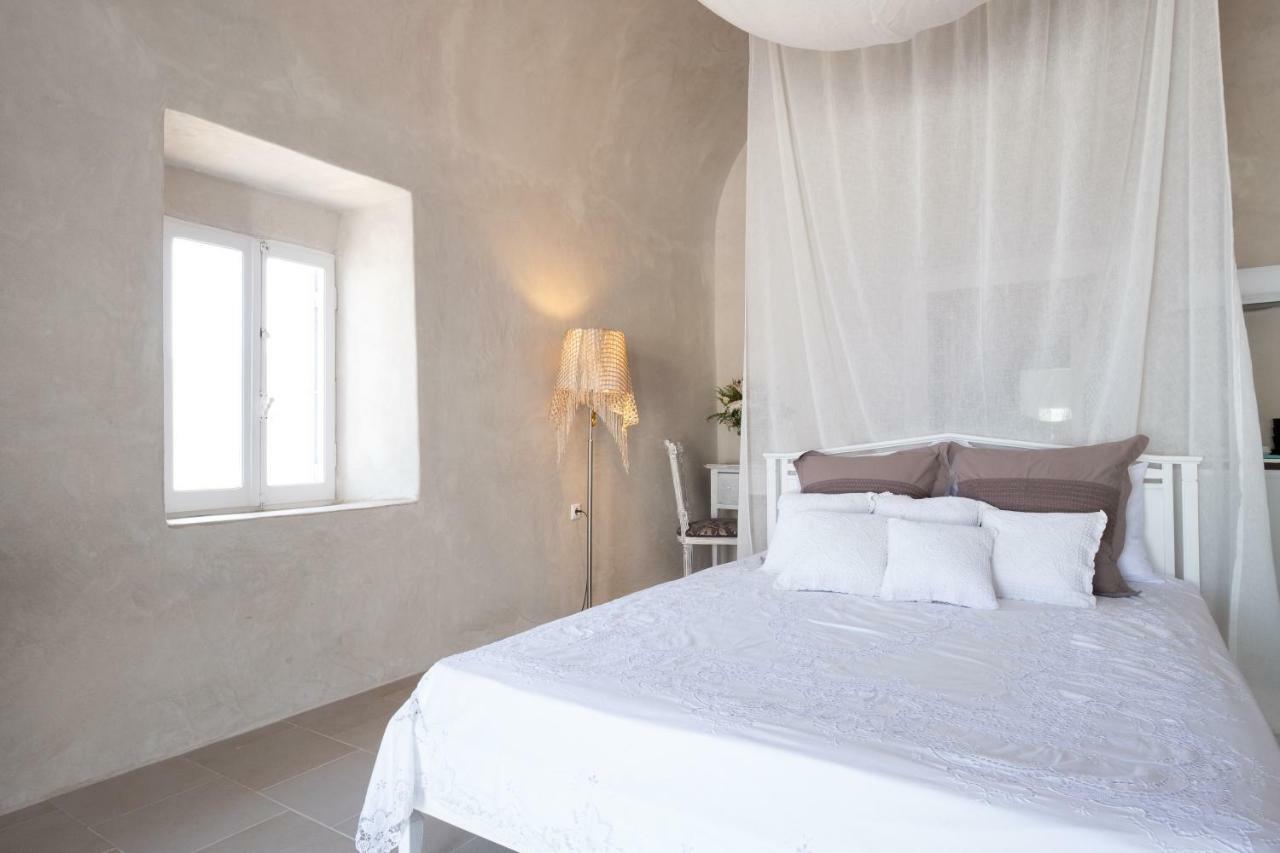 Апартаменты Deltami Santorini Пиргос Экстерьер фото